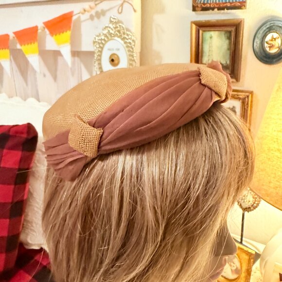 1950's Fascinator hat by Coralie - Picture 4 of 17